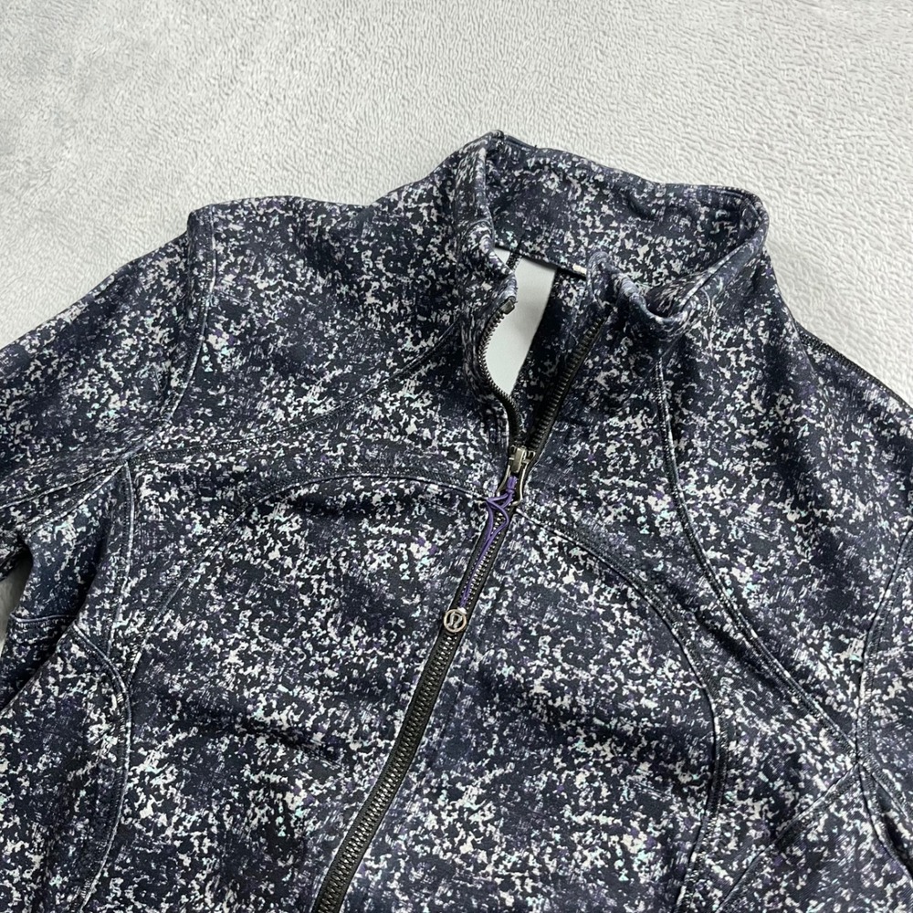 Lululemon‎ Forme Jacket Black White Static Pixel Print Full Zip Athletic Womens